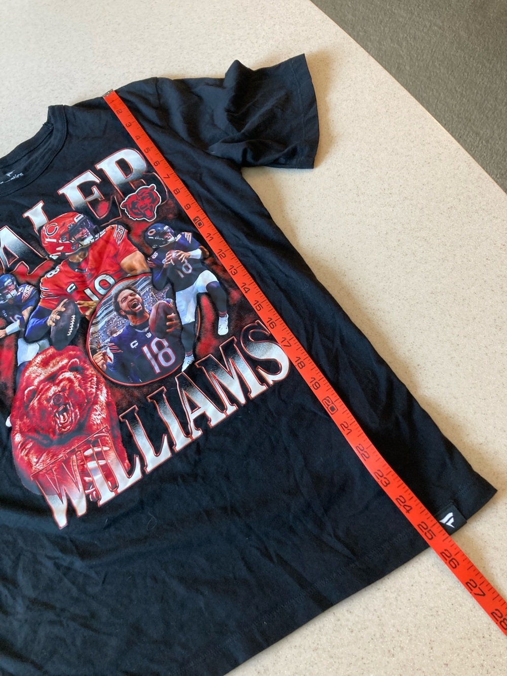 Fanatics Black and Red Caleb Williams Graphic Short Sleeve Tee Men Size Small - Picture 10 of 10